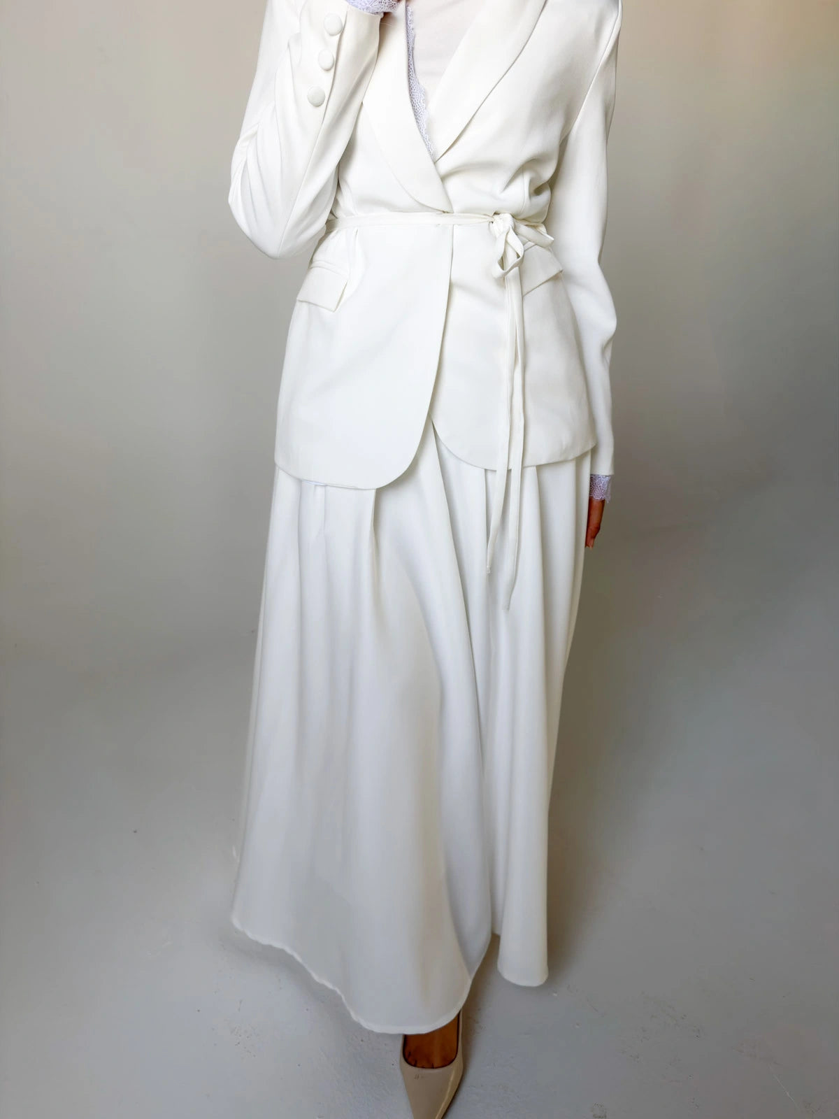 Camellia Full Suit - White