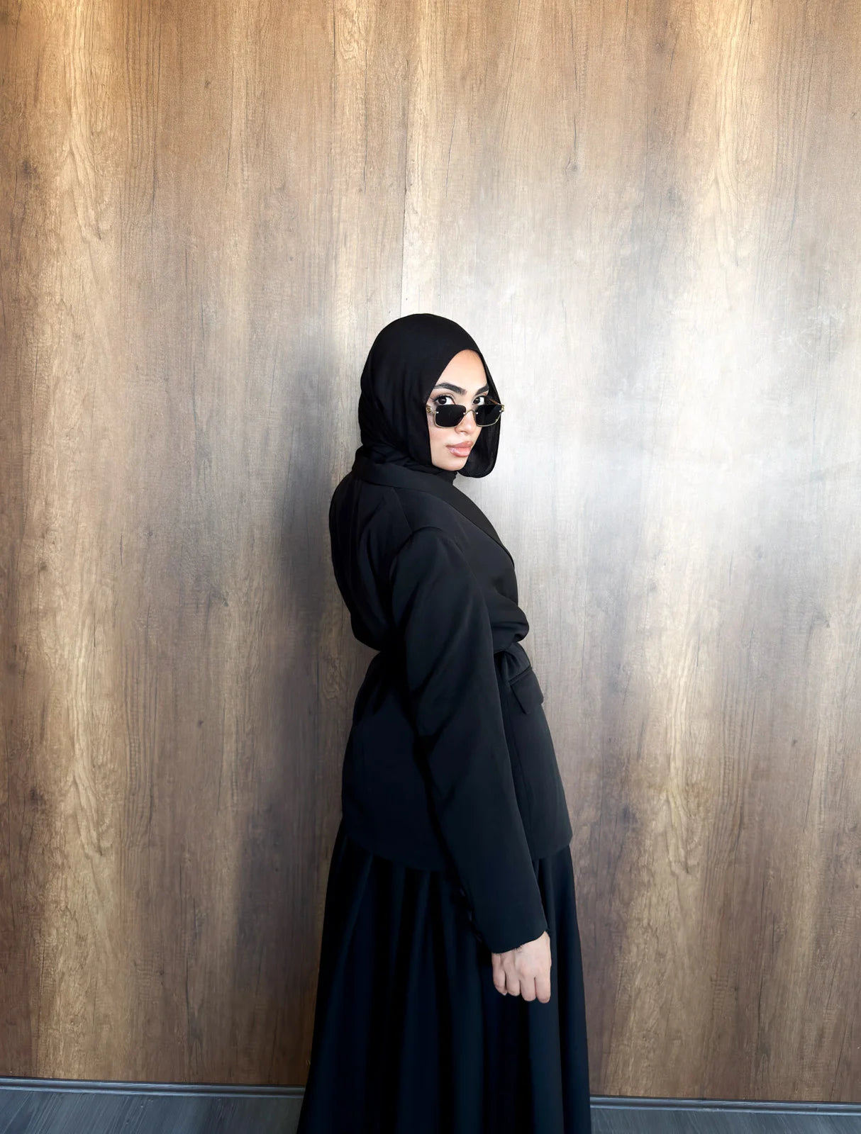 Camellia Blazer -Black